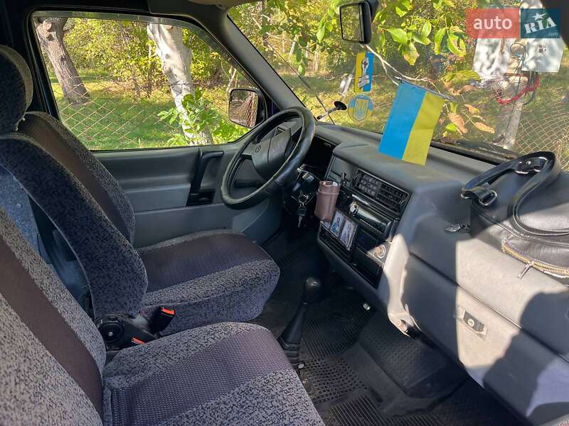 Минивэн Volkswagen Transporter 1994 в Полтаве фото 5 Минивэн Volkswagen Transporter 1994 в Полтаве
