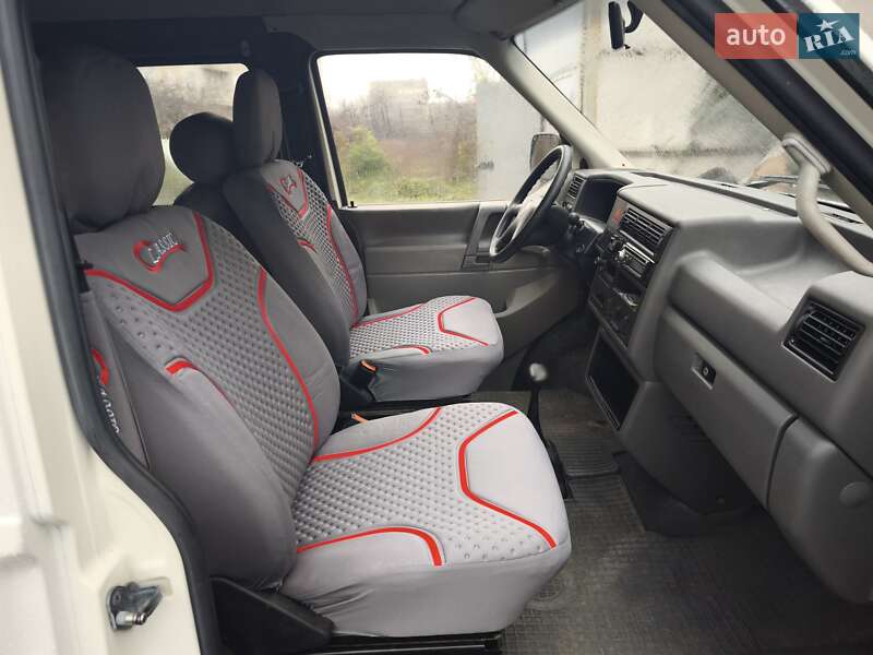Вантажопасажирський фургон Volkswagen Transporter 2001 в Олександрії фото 4 Вантажопасажирський фургон Volkswagen Transporter 2001 в Олександрії