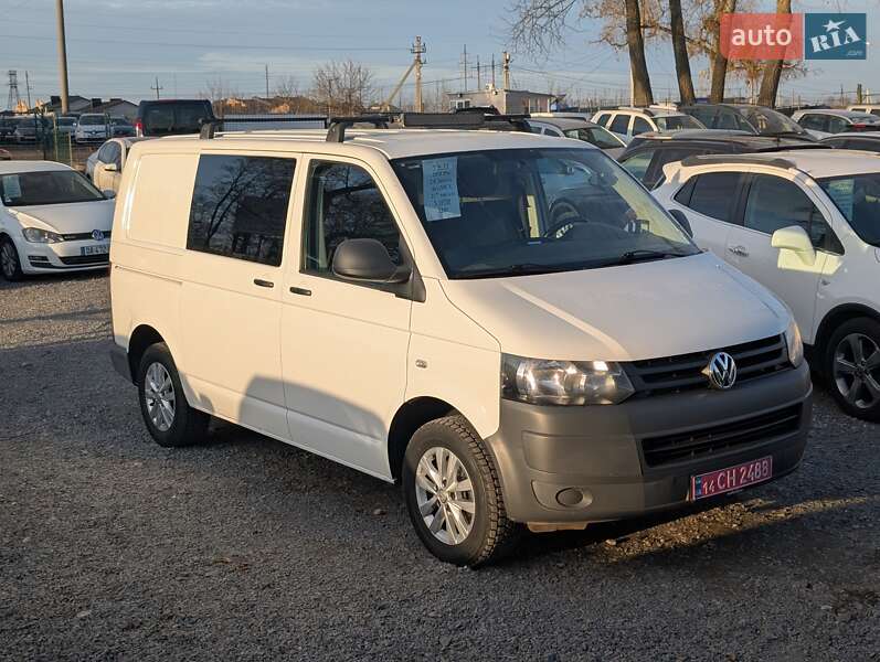 Вантажний фургон Volkswagen Transporter 2010 в Рівному фото 6 Вантажний фургон Volkswagen Transporter 2010 в Рівному