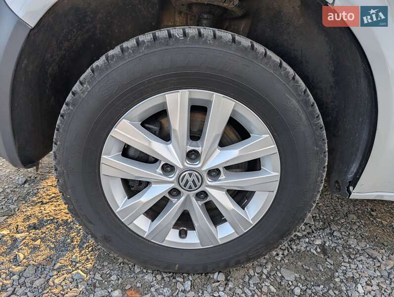 Вантажний фургон Volkswagen Transporter 2010 в Рівному фото 21 Вантажний фургон Volkswagen Transporter 2010 в Рівному