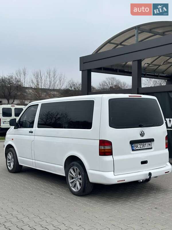 Микроавтобус Volkswagen Transporter 2003 в Шумске