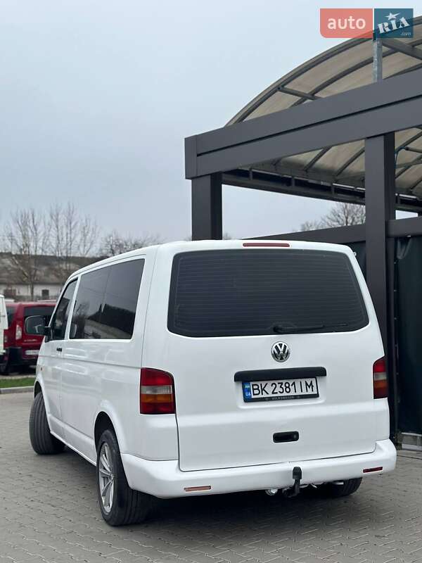 Микроавтобус Volkswagen Transporter 2003 в Шумске