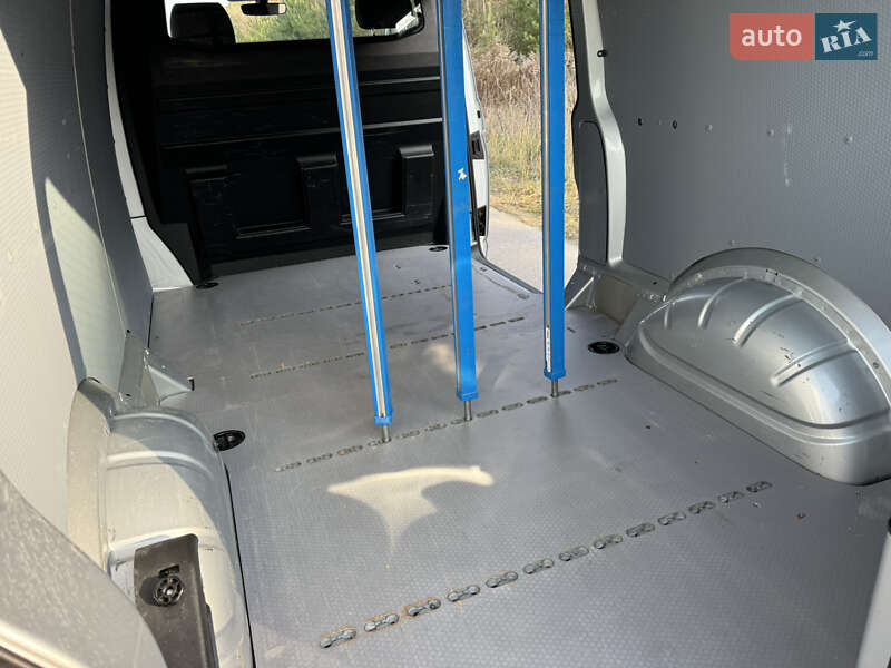 Грузовой фургон Volkswagen Transporter 2019 в Броварах фото 24 Грузовой фургон Volkswagen Transporter 2019 в Броварах