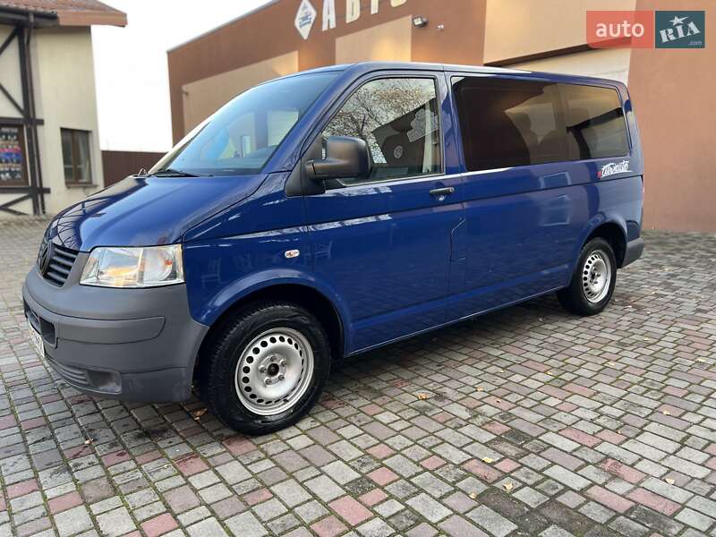 Мінівен Volkswagen Transporter 2008 в Рівному