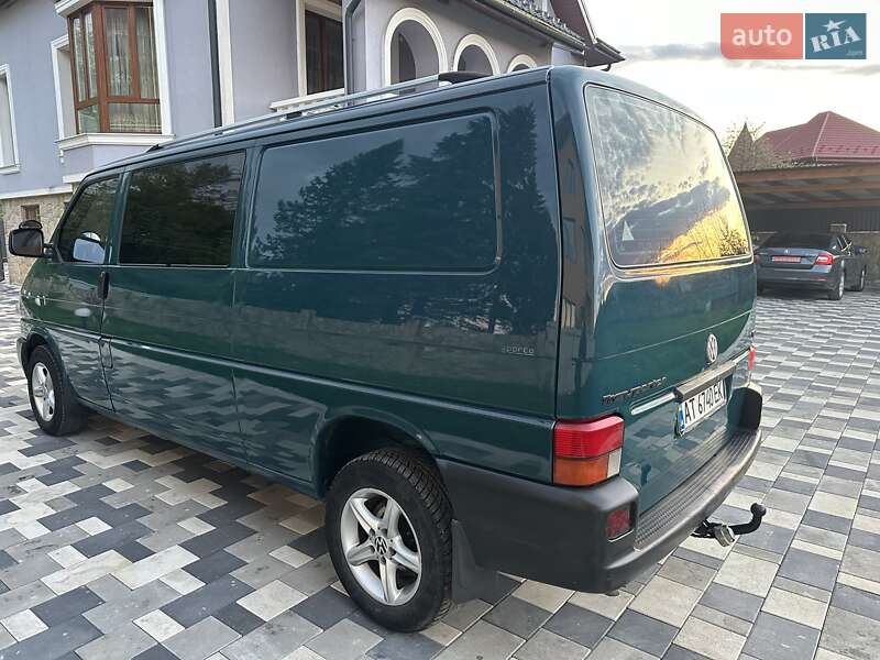 Минивэн Volkswagen Transporter 2003 в Ивано-Франковске