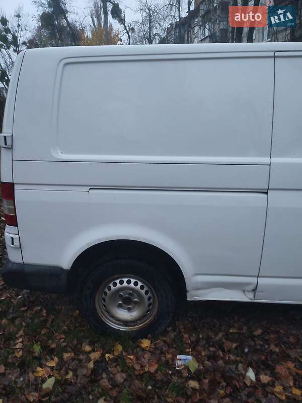 Грузовой фургон Volkswagen Transporter 2011 в Киеве фото 63 Грузовой фургон Volkswagen Transporter 2011 в Киеве