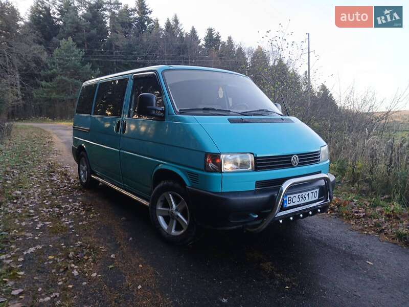 Минивэн Volkswagen Transporter 1996 в Самборе