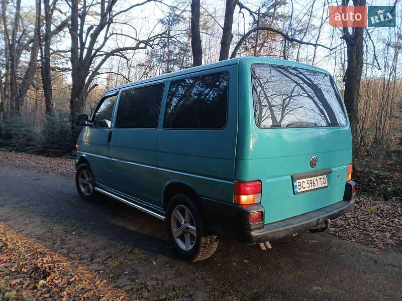 Минивэн Volkswagen Transporter 1996 в Самборе
