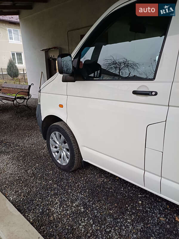 Минивэн Volkswagen Transporter 2006 в Дрогобыче фото 26 Минивэн Volkswagen Transporter 2006 в Дрогобыче