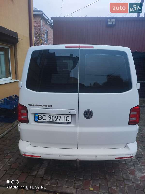 Минивэн Volkswagen Transporter 2017 в Львове