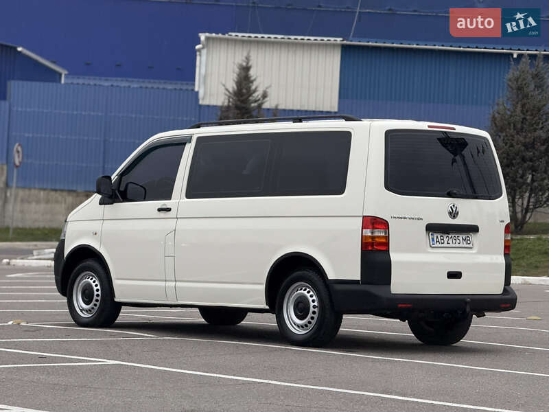 Минивэн Volkswagen Transporter 2008 в Виннице