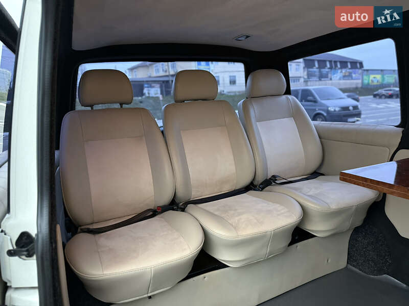 Минивэн Volkswagen Transporter 2008 в Виннице