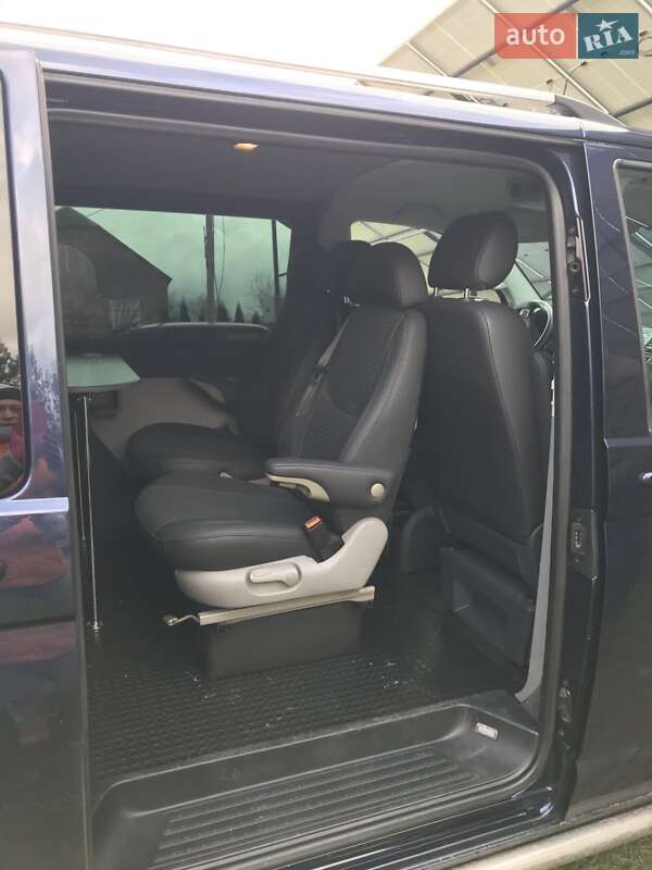 Мінівен Volkswagen Transporter 2012 в Радехові