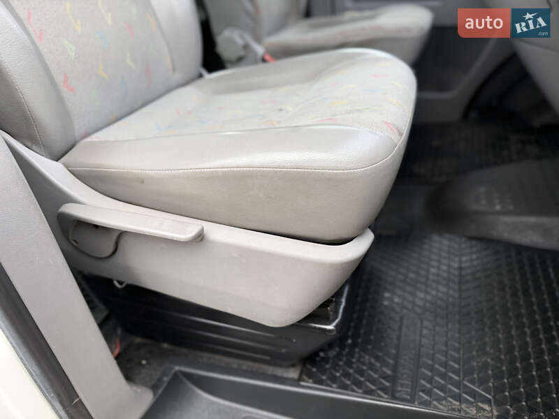 Минивэн Volkswagen Transporter 2005 в Ровно фото 52 Минивэн Volkswagen Transporter 2005 в Ровно