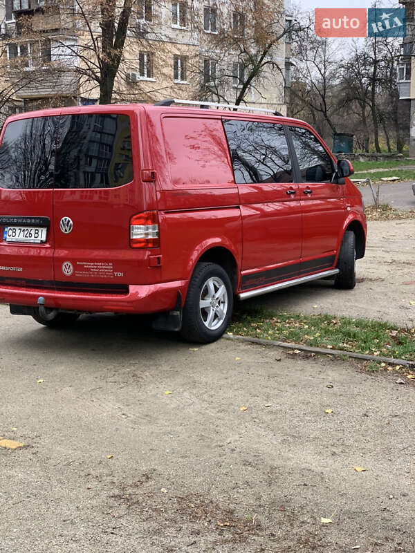 Мінівен Volkswagen Transporter 2014 в Києві