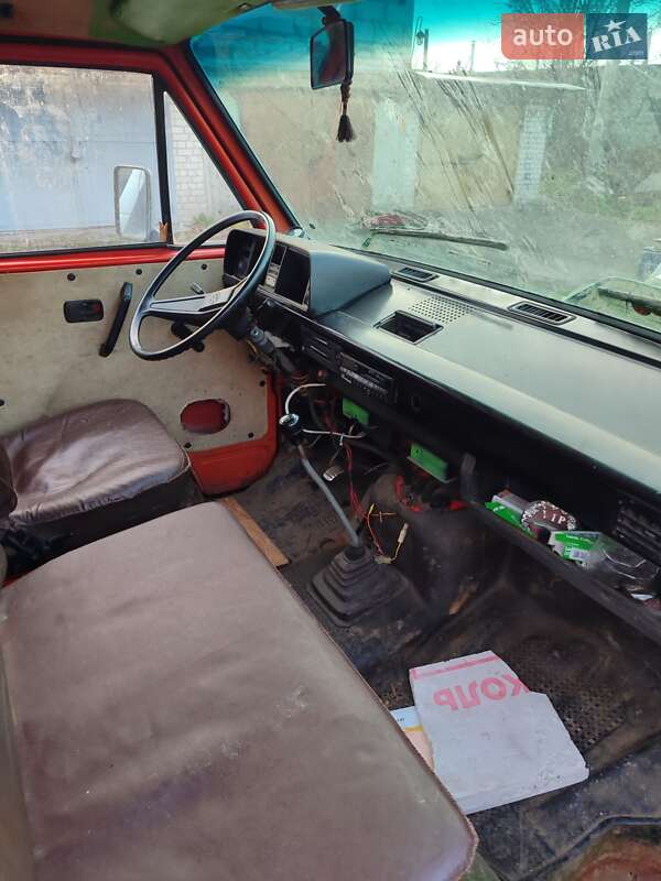 Мінівен Volkswagen Transporter 1985 в Києві фото 16 Мінівен Volkswagen Transporter 1985 в Києві