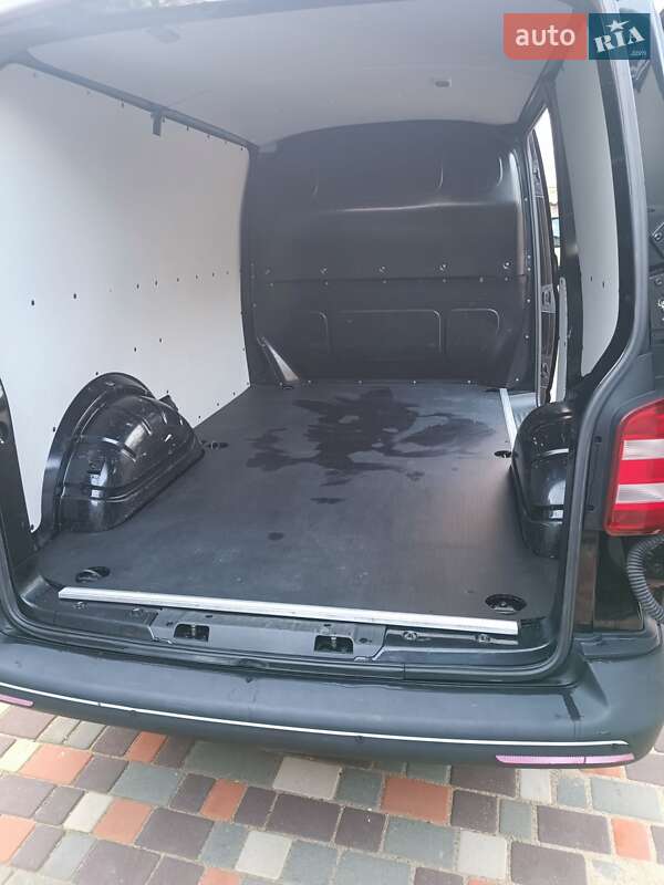 Інші вантажівки Volkswagen Transporter 2017 в Миколаєві