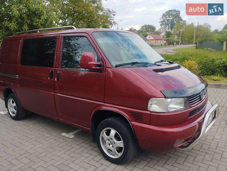 Мінівен Volkswagen Transporter 2001 в Дубні