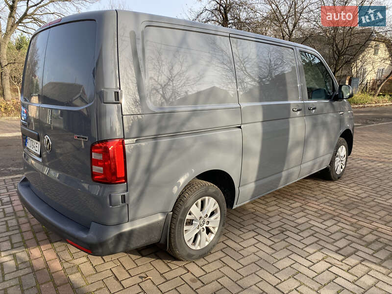 Грузовой фургон Volkswagen Transporter 2019 в Калуше