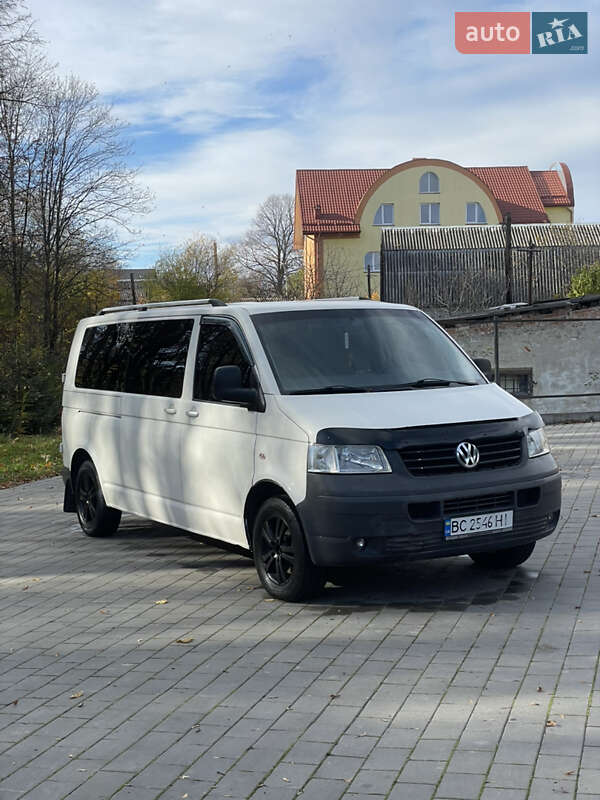 Мінівен Volkswagen Transporter 2008 в Долині