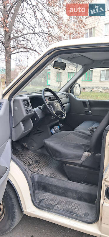 Минивэн Volkswagen Transporter 2002 в Житомире фото 8 Минивэн Volkswagen Transporter 2002 в Житомире