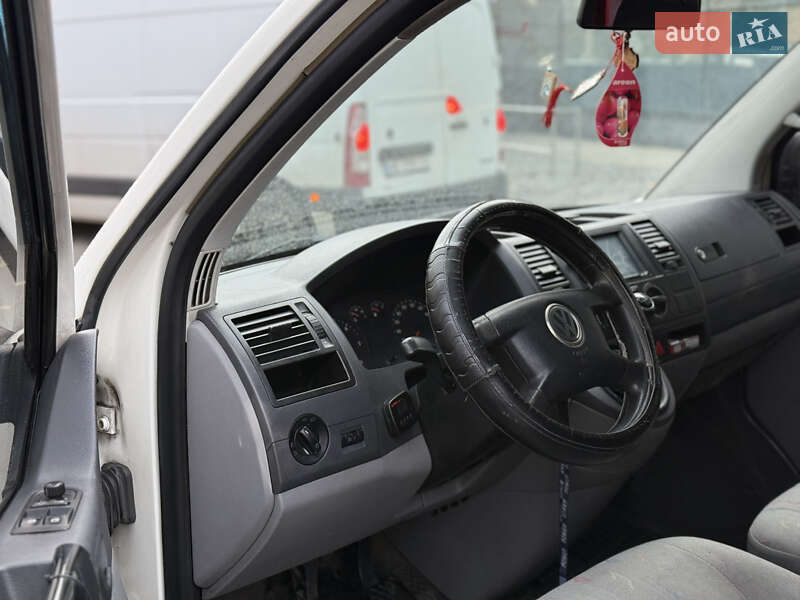 Мінівен Volkswagen Transporter 2004 в Дніпрі фото 16 Мінівен Volkswagen Transporter 2004 в Дніпрі