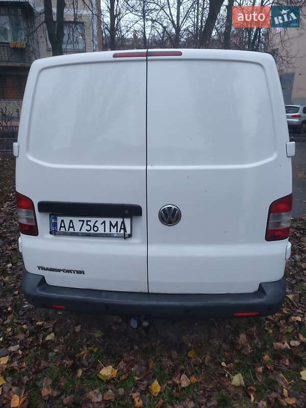Грузовой фургон Volkswagen Transporter 2011 в Киеве фото 28 Грузовой фургон Volkswagen Transporter 2011 в Киеве