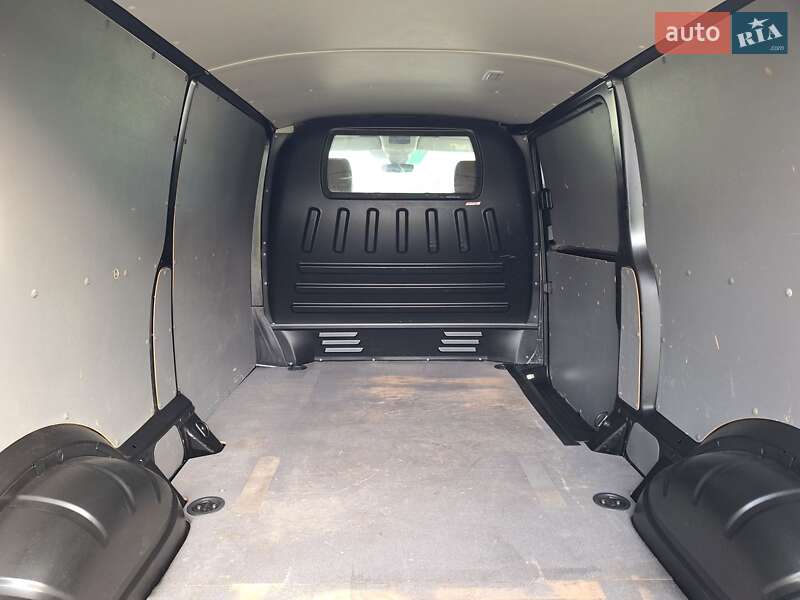 Вантажний фургон Volkswagen Transporter 2020 в Бердичеві