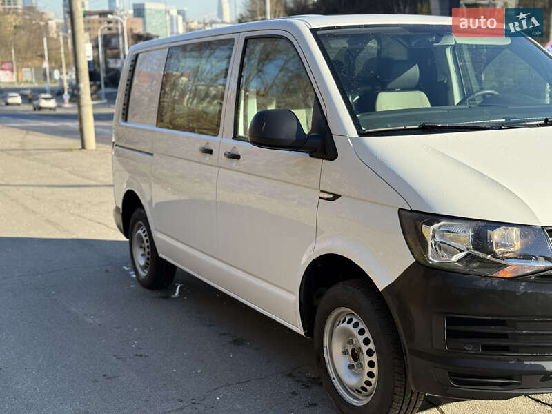 Вантажний фургон Volkswagen Transporter 2019 в Києві