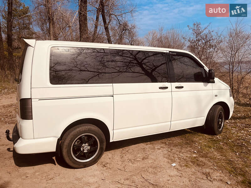Минивэн Volkswagen Transporter 2005 в Запорожье