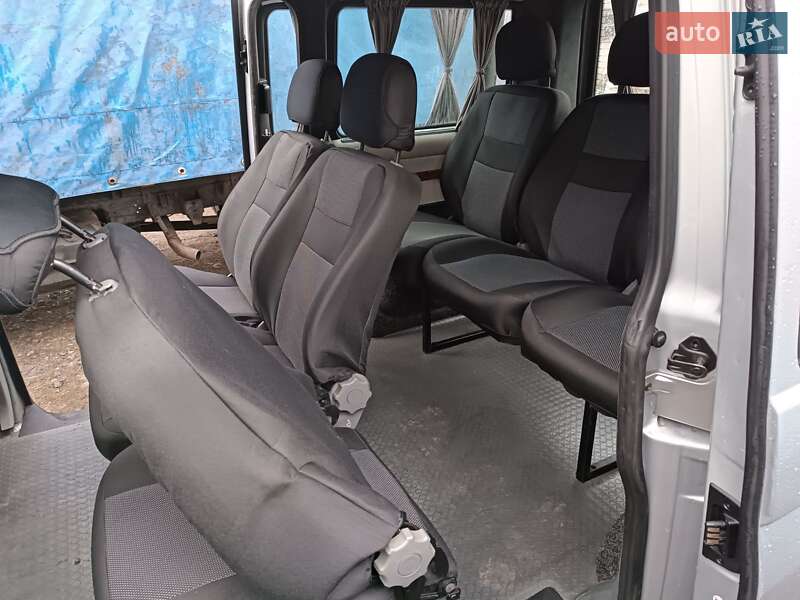 Минивэн Volkswagen Transporter 2008 в Чутове