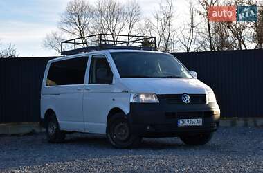 Минивэн Volkswagen Transporter 2006 в Дрогобыче