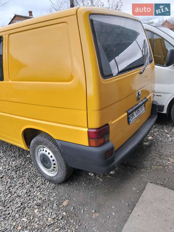 Минивэн Volkswagen Transporter 1999 в Луцке