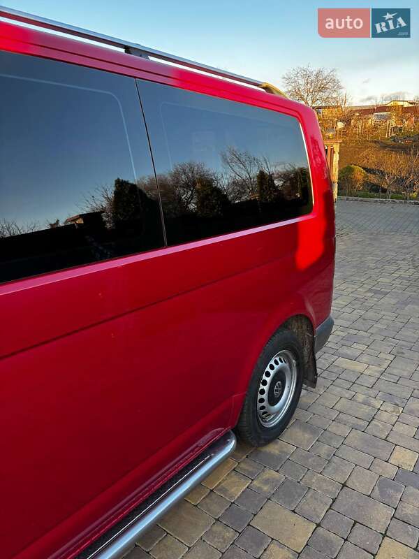 Минивэн Volkswagen Transporter 2004 в Тараще