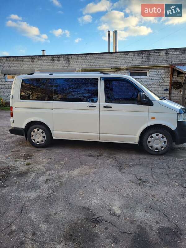Минивэн Volkswagen Transporter 2006 в Житомире