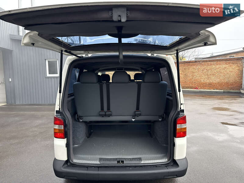 Минивэн Volkswagen Transporter 2004 в Полтаве