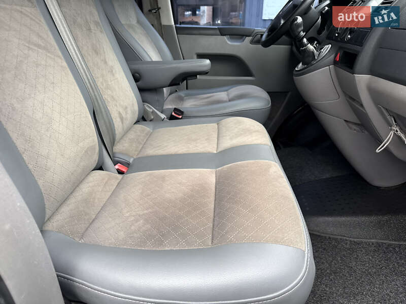 Минивэн Volkswagen Transporter 2004 в Полтаве