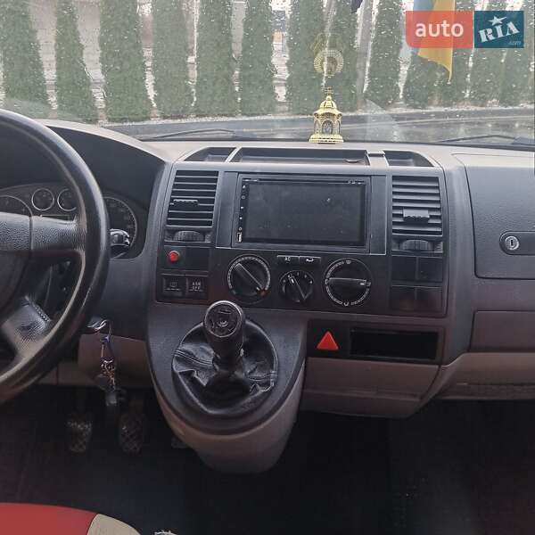 Мінівен Volkswagen Transporter 2007 в Івано-Франківську