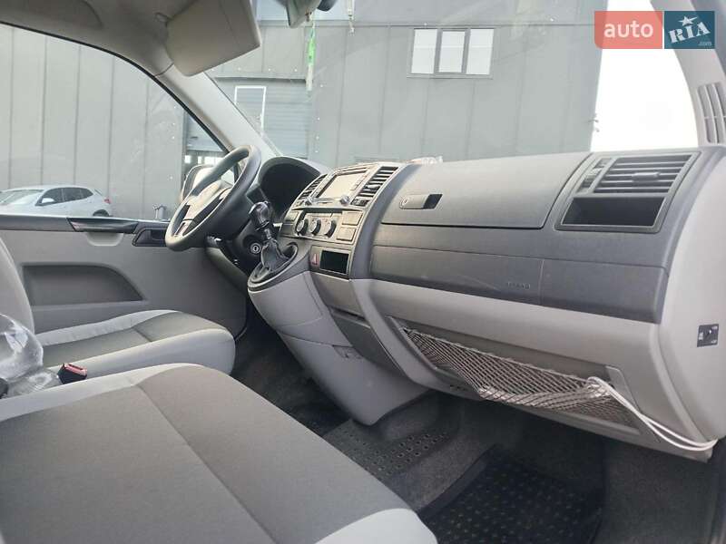 Минивэн Volkswagen Transporter 2015 в Львове фото 10 Минивэн Volkswagen Transporter 2015 в Львове