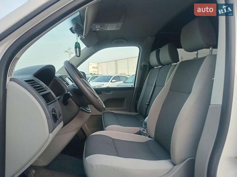 Минивэн Volkswagen Transporter 2015 в Львове фото 14 Минивэн Volkswagen Transporter 2015 в Львове