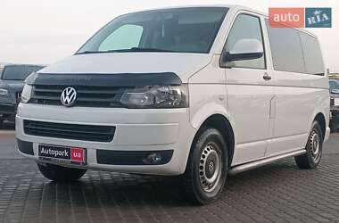 Мінівен Volkswagen Transporter 2015 в Львові