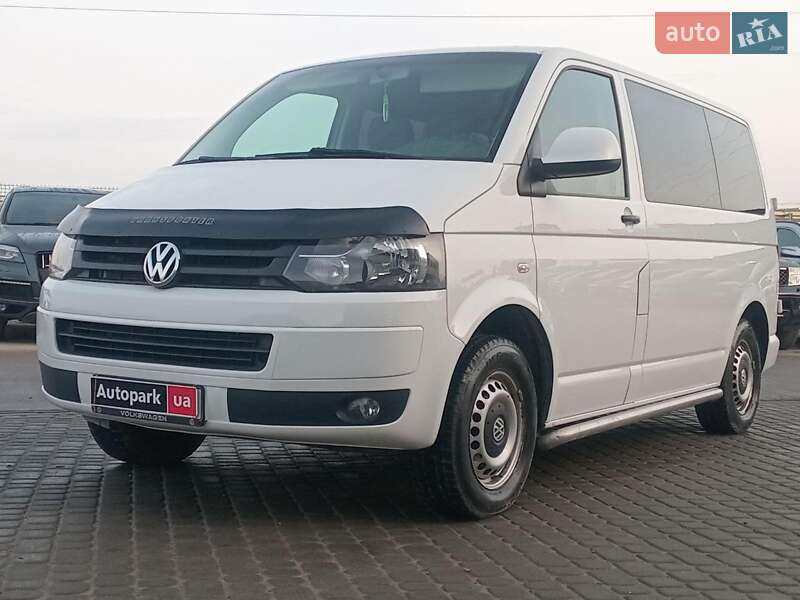 Минивэн Volkswagen Transporter 2015 в Львове фото Минивэн Volkswagen Transporter 2015 в Львове