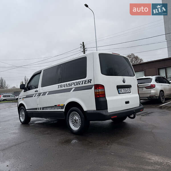 Минивэн Volkswagen Transporter 2006 в Одессе