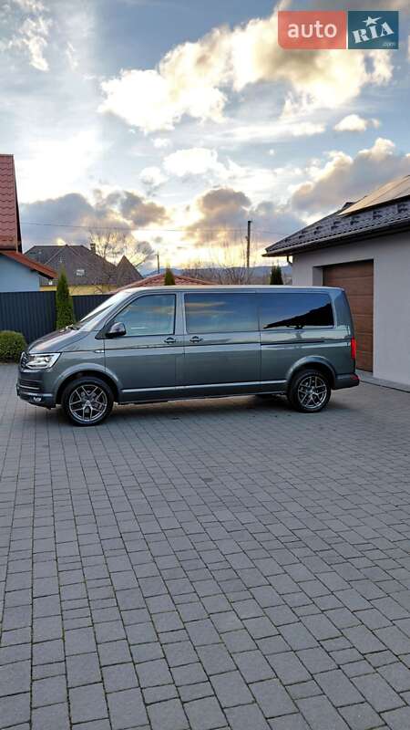 Минивэн Volkswagen Transporter 2019 в Долине