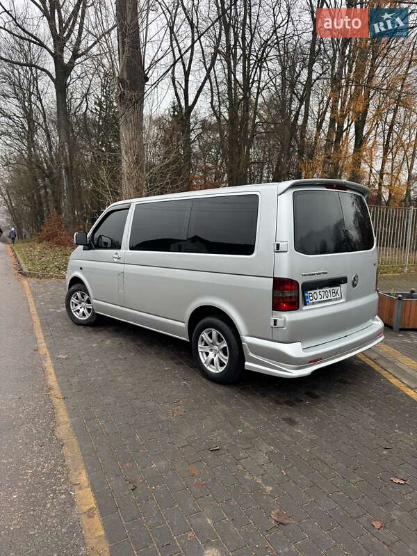 Минивэн Volkswagen Transporter 2006 в Вишневце