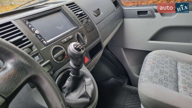 Минивэн Volkswagen Transporter 2009 в Дубно фото 23 Минивэн Volkswagen Transporter 2009 в Дубно