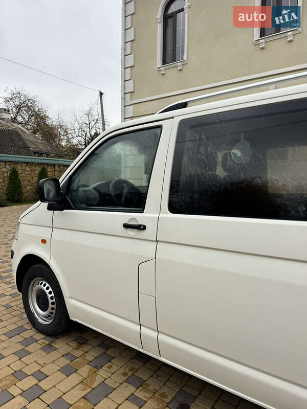 Мінівен Volkswagen Transporter 2005 в Могилів-Подільському
