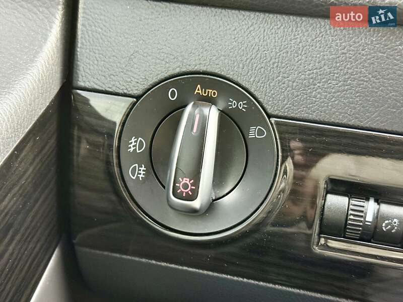 Мінівен Volkswagen Transporter 2004 в Харкові