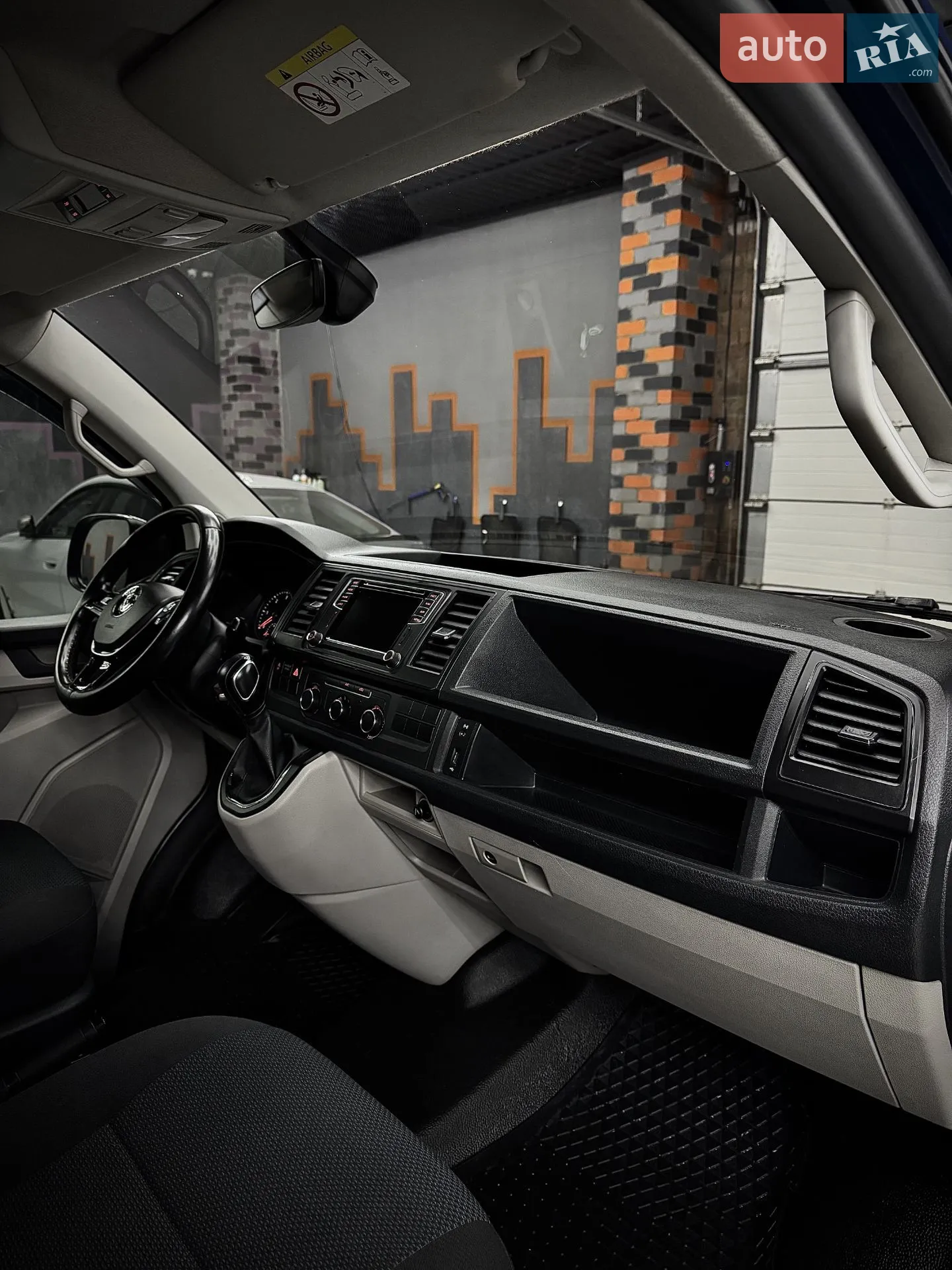 2018 Volkswagen Transporter - мініатюра 17