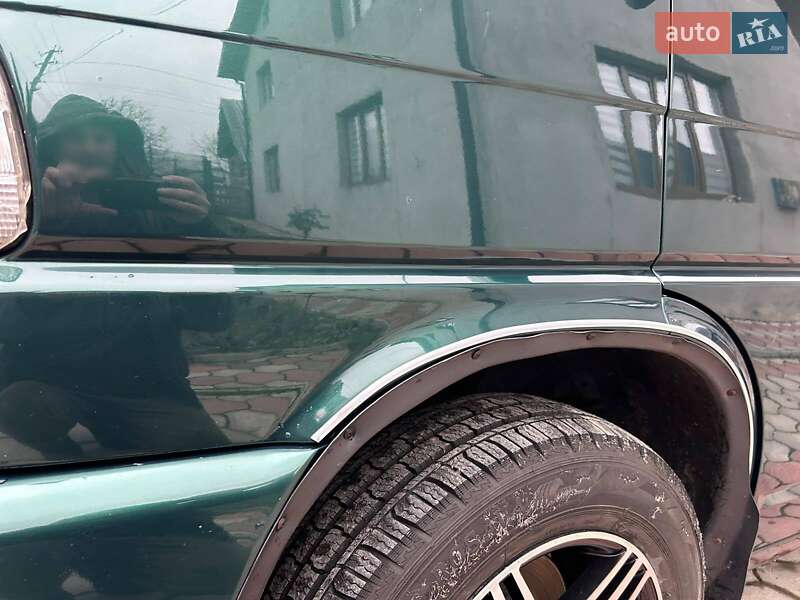 Грузовой фургон Volkswagen Transporter 2002 в Надворной